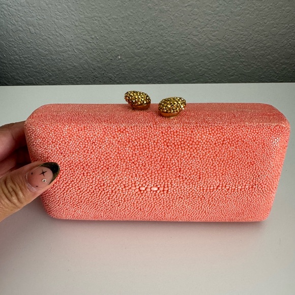 NWOT elegant KOTUR Shagreen Minaudiere stingray clutch - Picture 2 of 13